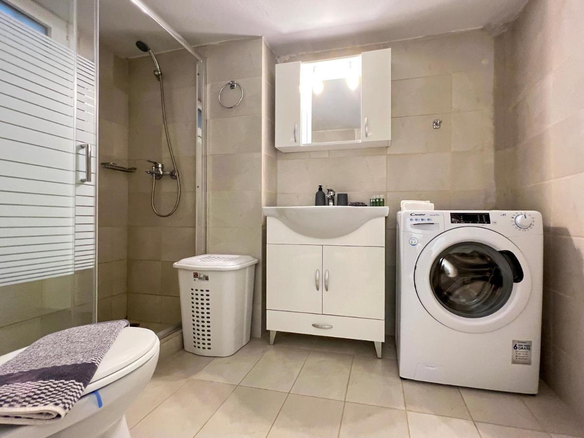 Chiou Spacious 90sqm In